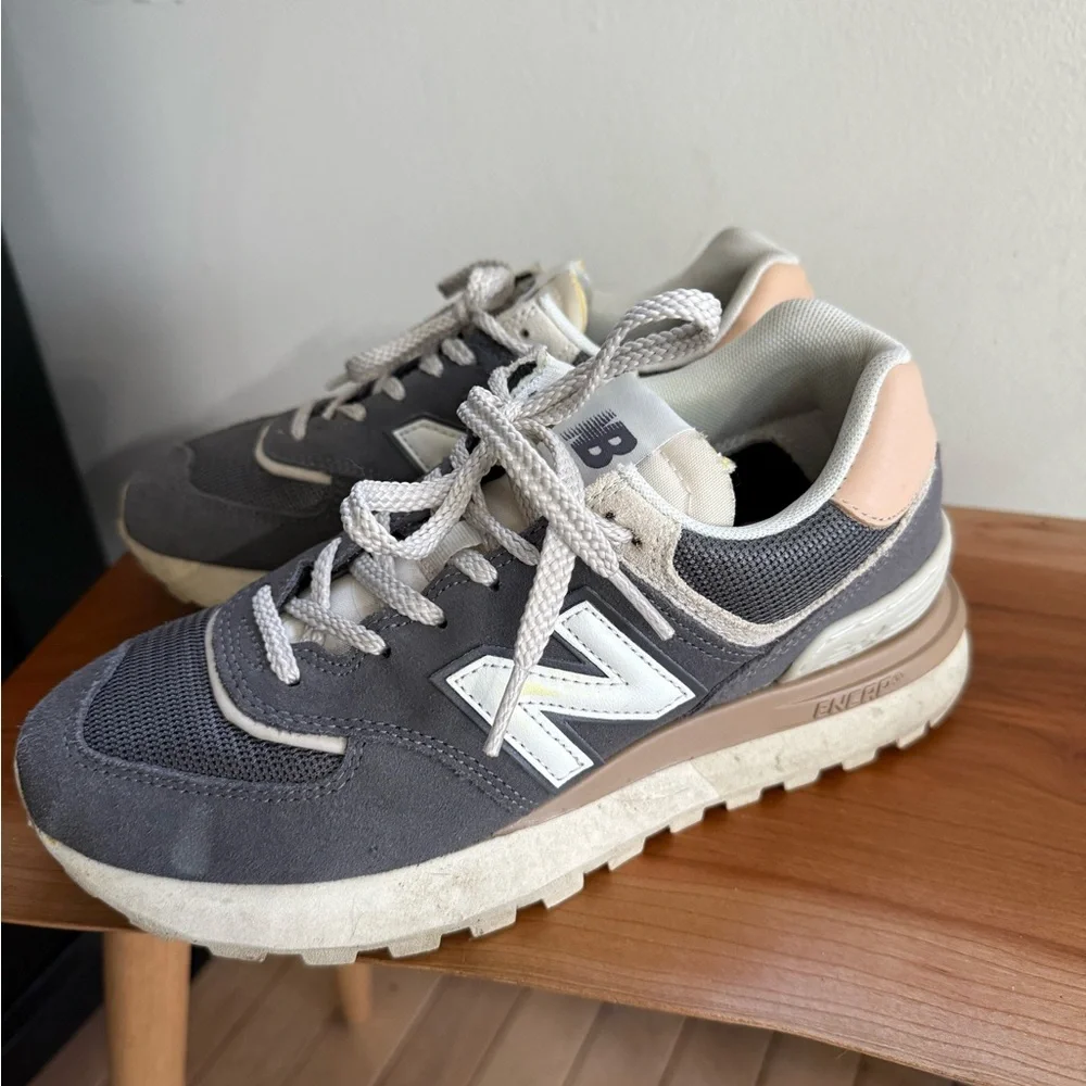 New Balance Gray and Cream Sneakers - Picture 3 of 7
